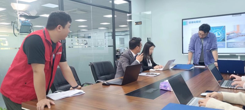 互邦為上海誠利供應(yīng)鏈拍攝企業(yè)宣傳片