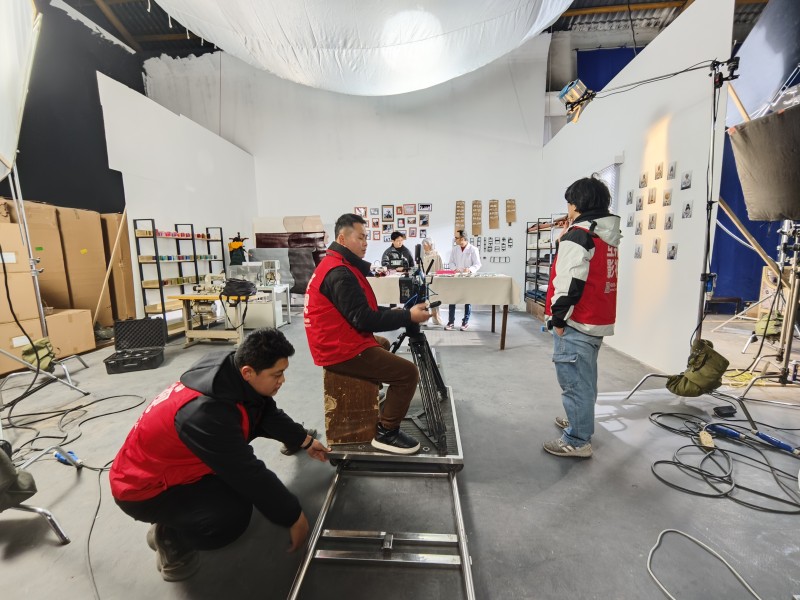 互邦影視為Clamori竹節(jié)包創(chuàng)始人拍攝采訪片